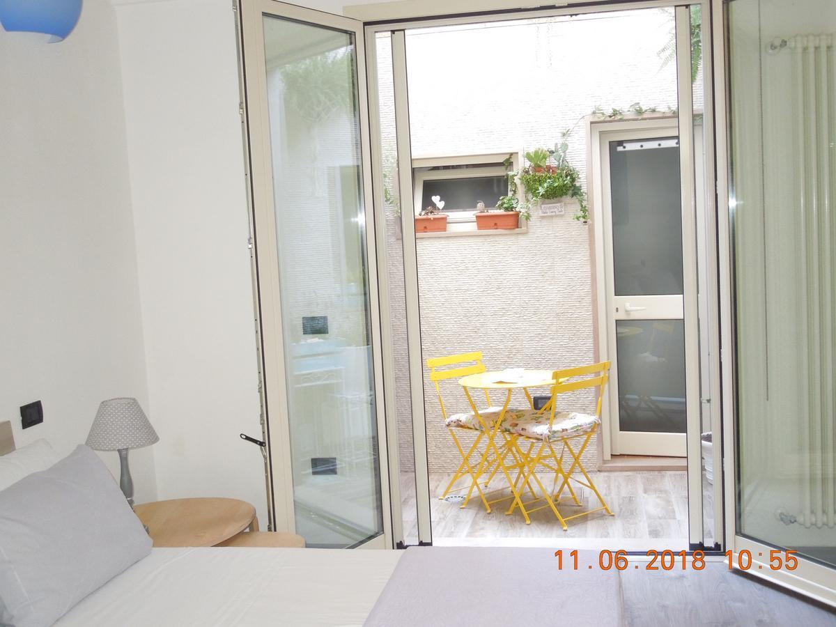 Miklu Luxury Suite Lecce Exteriör bild